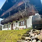 Bergbauernhof Leitenlehen Apartamento *