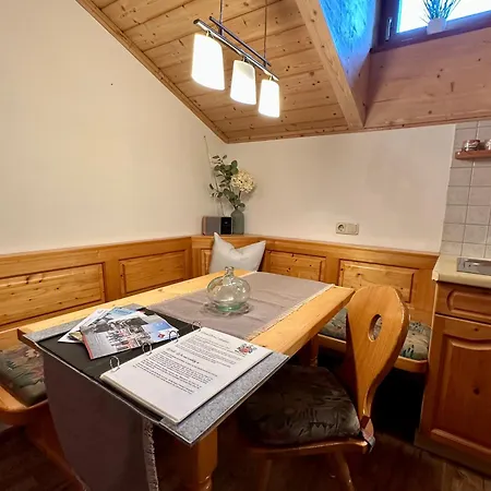 Bergbauernhof Leitenlehen Apartmán *