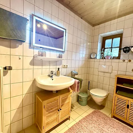Bergbauernhof Leitenlehen Apartment *