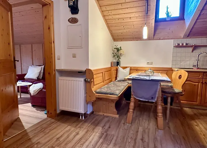 Bergbauernhof Leitenlehen شقة *