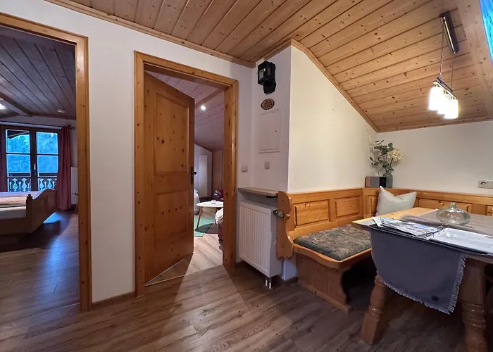 Bergbauernhof Leitenlehen * بيرشتسغادن